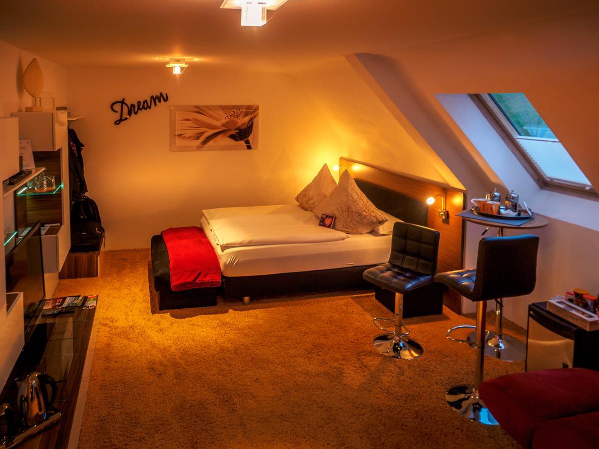 Gaestezimmer Im Haus Am Wald 프로이덴슈타트 외부 사진