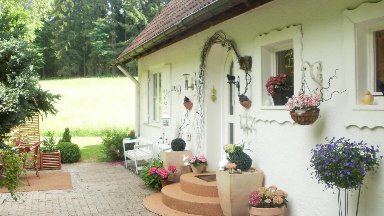 Gaestezimmer Im Haus Am Wald 프로이덴슈타트 외부 사진