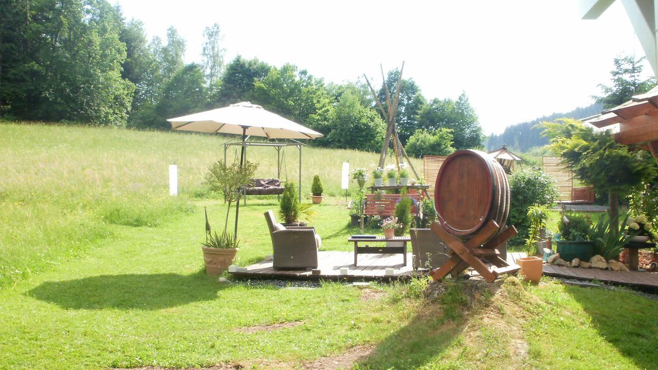 Gaestezimmer Im Haus Am Wald 프로이덴슈타트 외부 사진